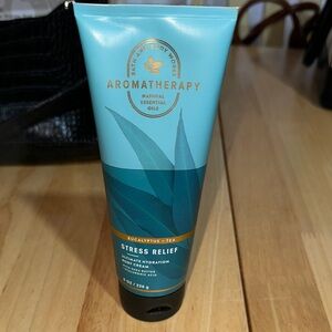Bath & Body Works Aromatherapy Stress Relief Body Cream - Teal